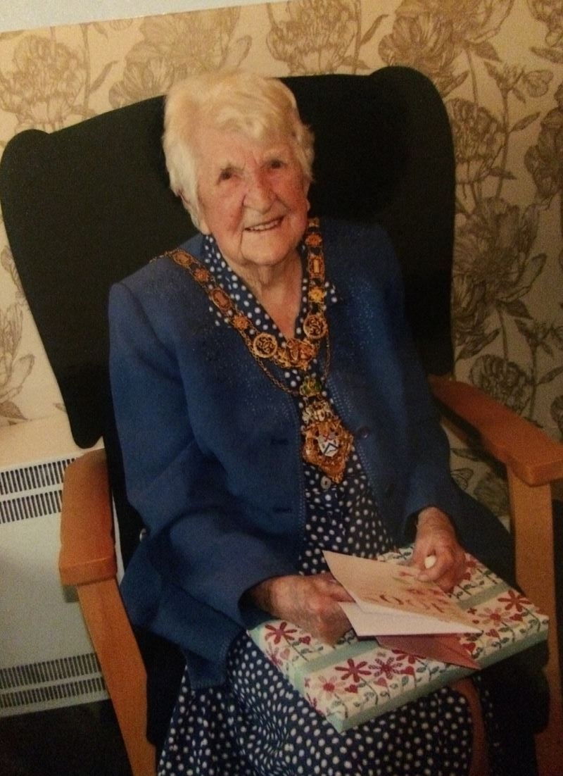 Mrs Elliott birthday